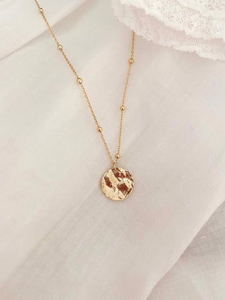 Collier Hazel